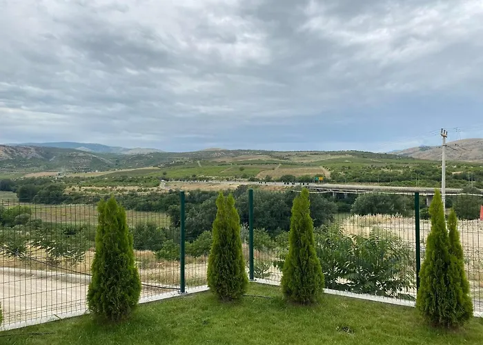 Kostovski Rooms-Near E75 To Greece