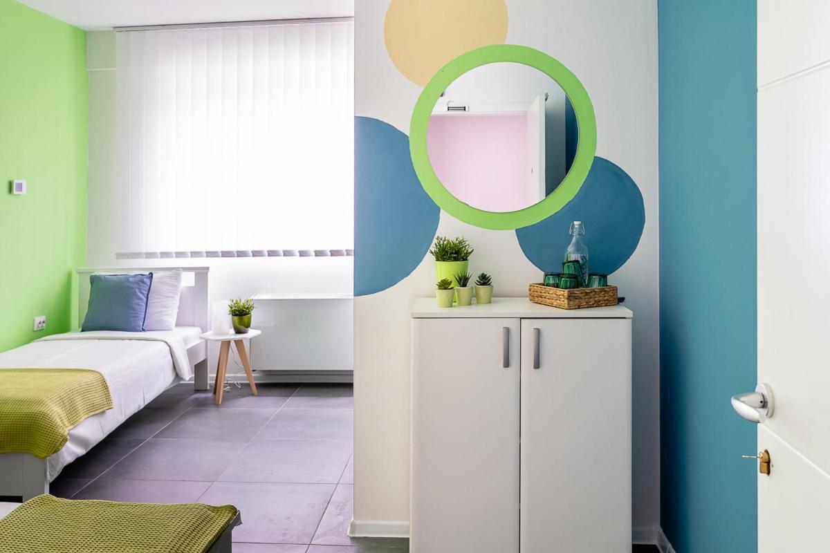 Kostovski Rooms-near E75 To Greece * Veles