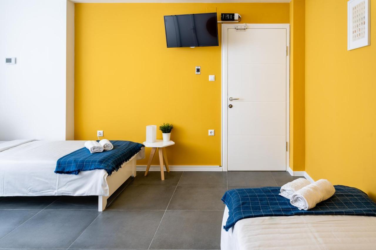 Kostovski Rooms-near E75 To Greece