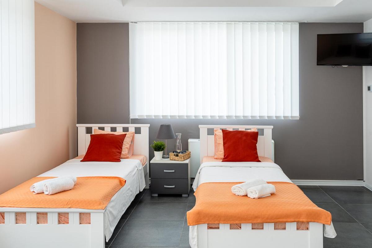 Kostovski Rooms-near E75 To Greece Apartment Veles