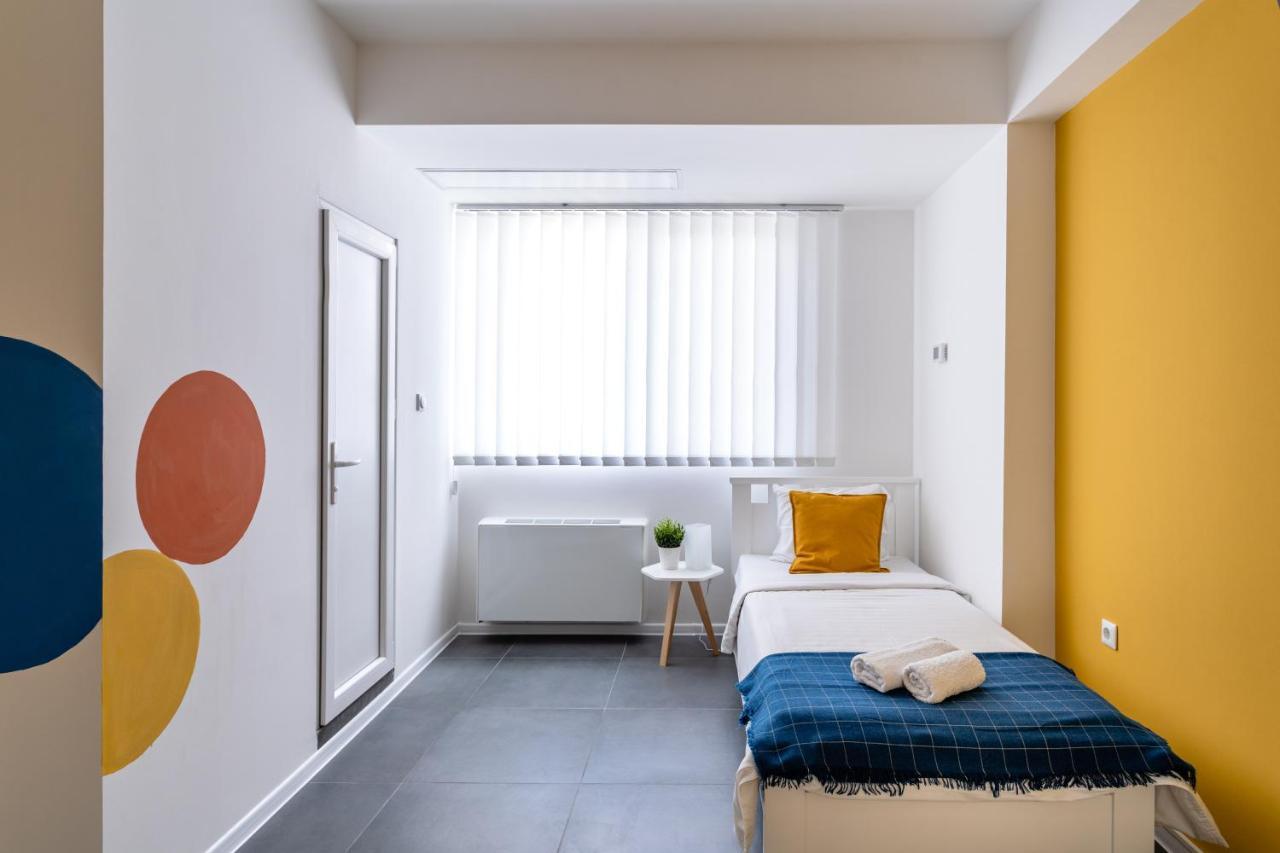 Kostovski Rooms-near E75 To Greece Apartment Veles